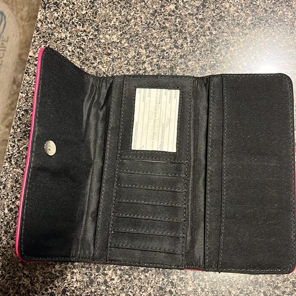 Wallet - Picture 2 of 3